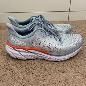Hoka Clifton 8